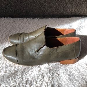 Jeffrey Campbell Berkley Slip-on Loafer 7